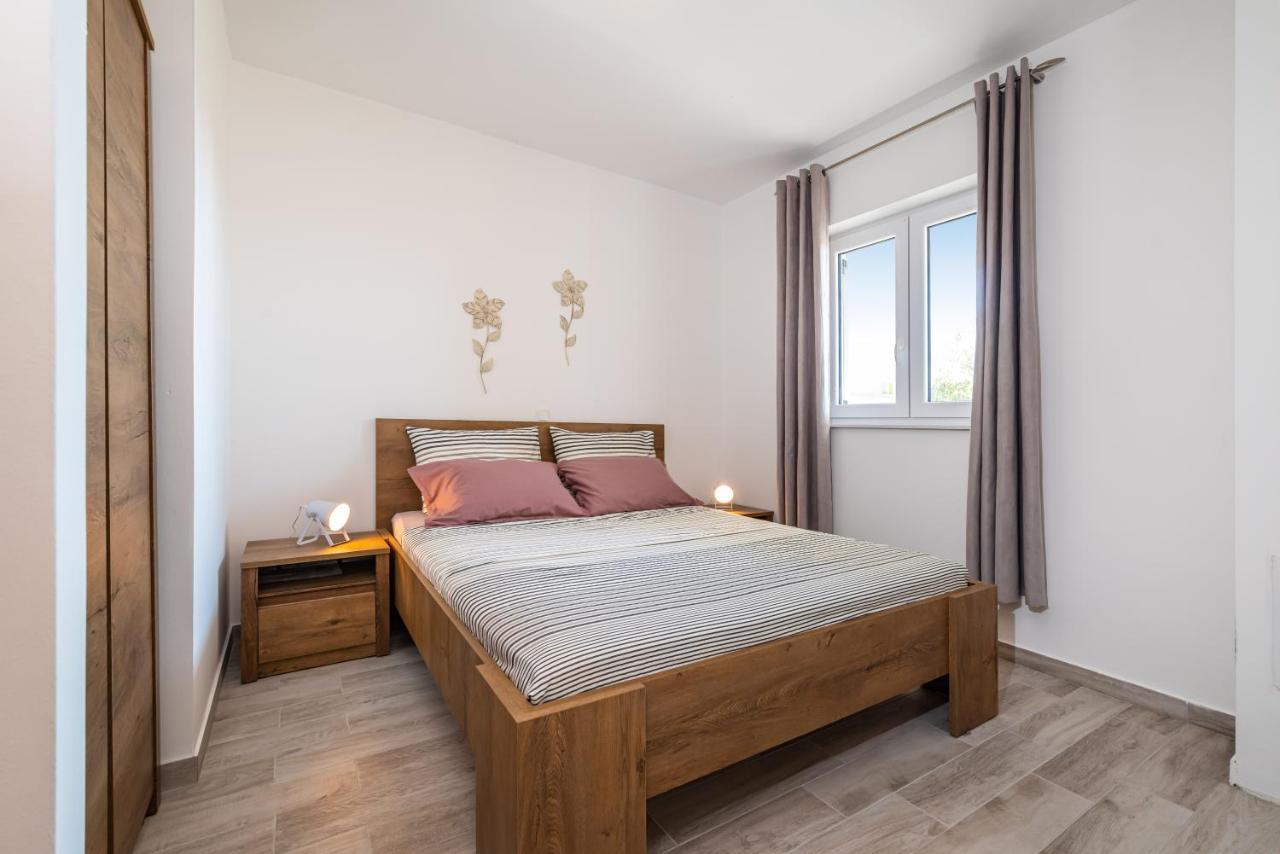 House Of Dalmatia Apartment Pakostane Exterior photo