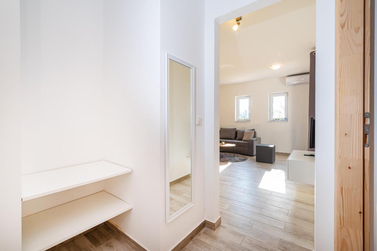 House Of Dalmatia Apartment Pakostane Exterior photo